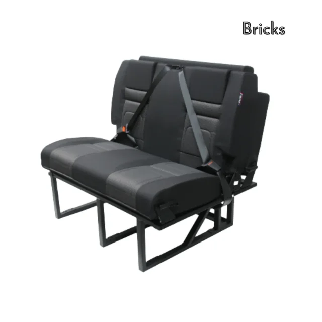 Zit/slaapbank met Bricks bekleding