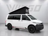 Volkswagen T6.1 KWB (2022) met hefdak en spoiler — zijaanzicht